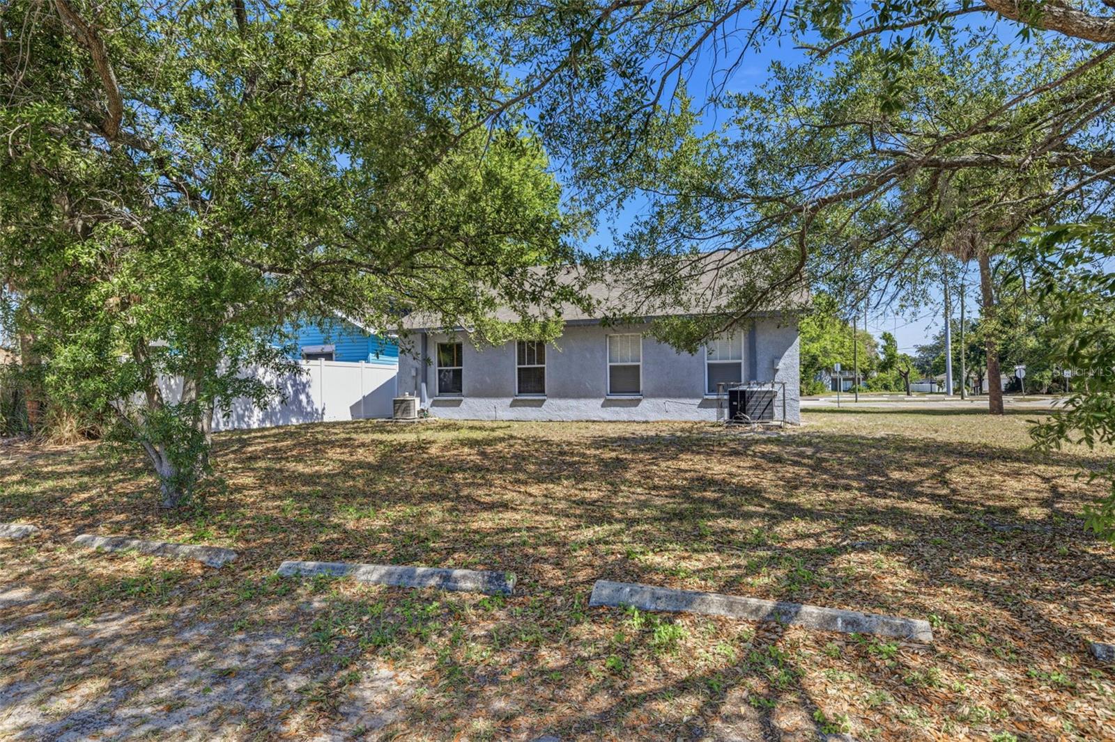 2421 E 17TH AVE, TAMPA, FL, 33605