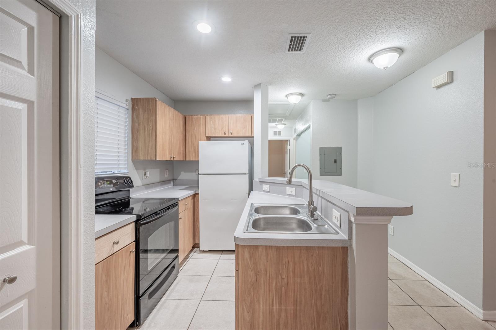 2421 E 17TH AVE, TAMPA, FL, 33605