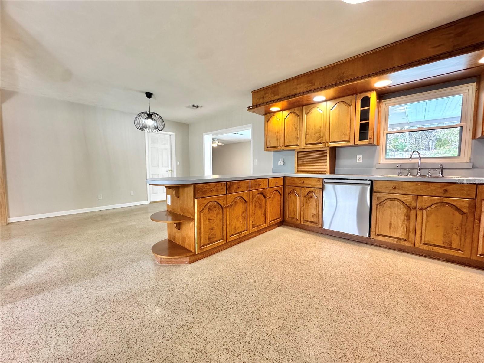 1358 BYRON DR, CLEARWATER, FL, 33756