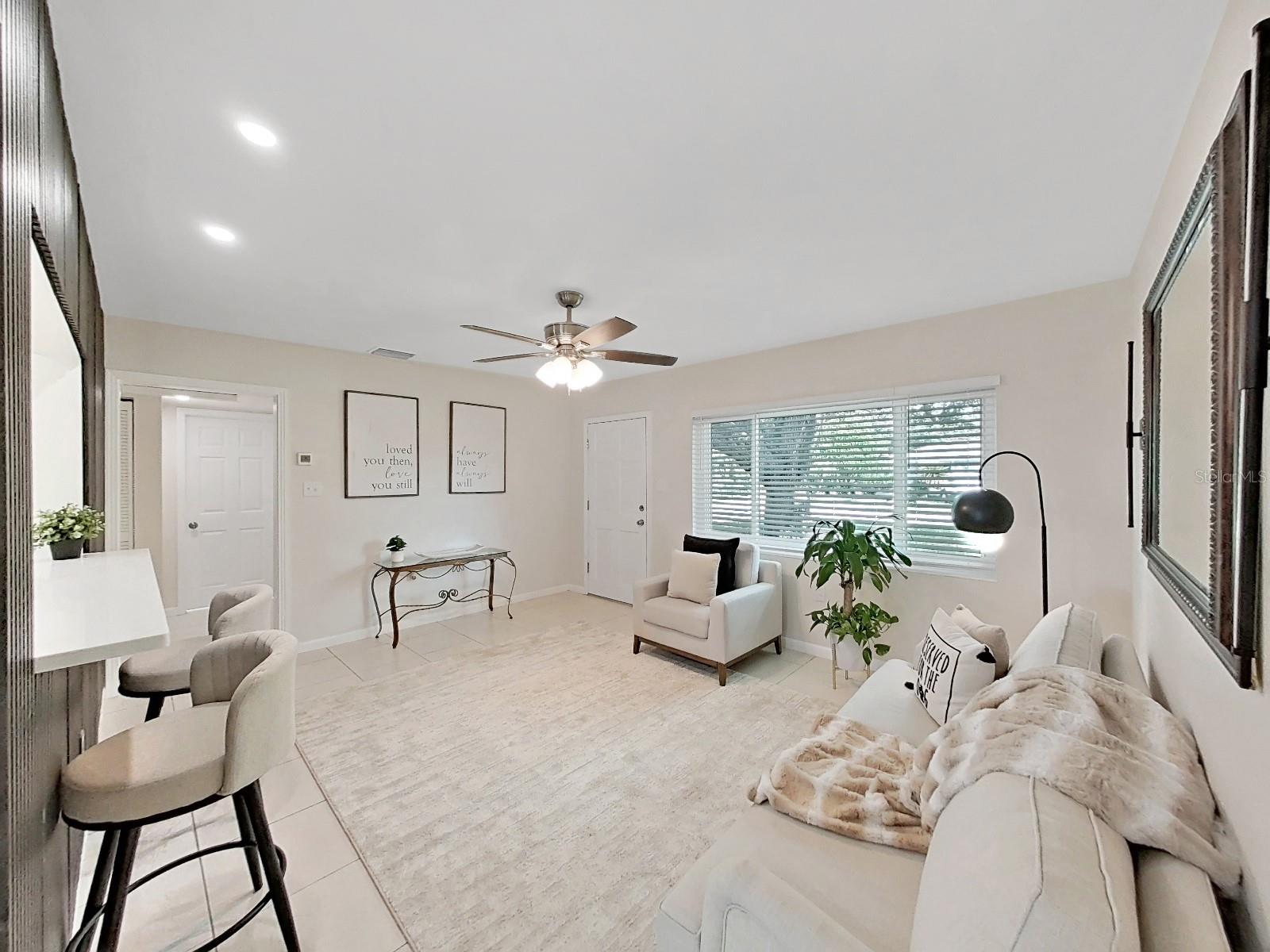 4610 W BAY VILLA AVE, TAMPA, FL, 33611