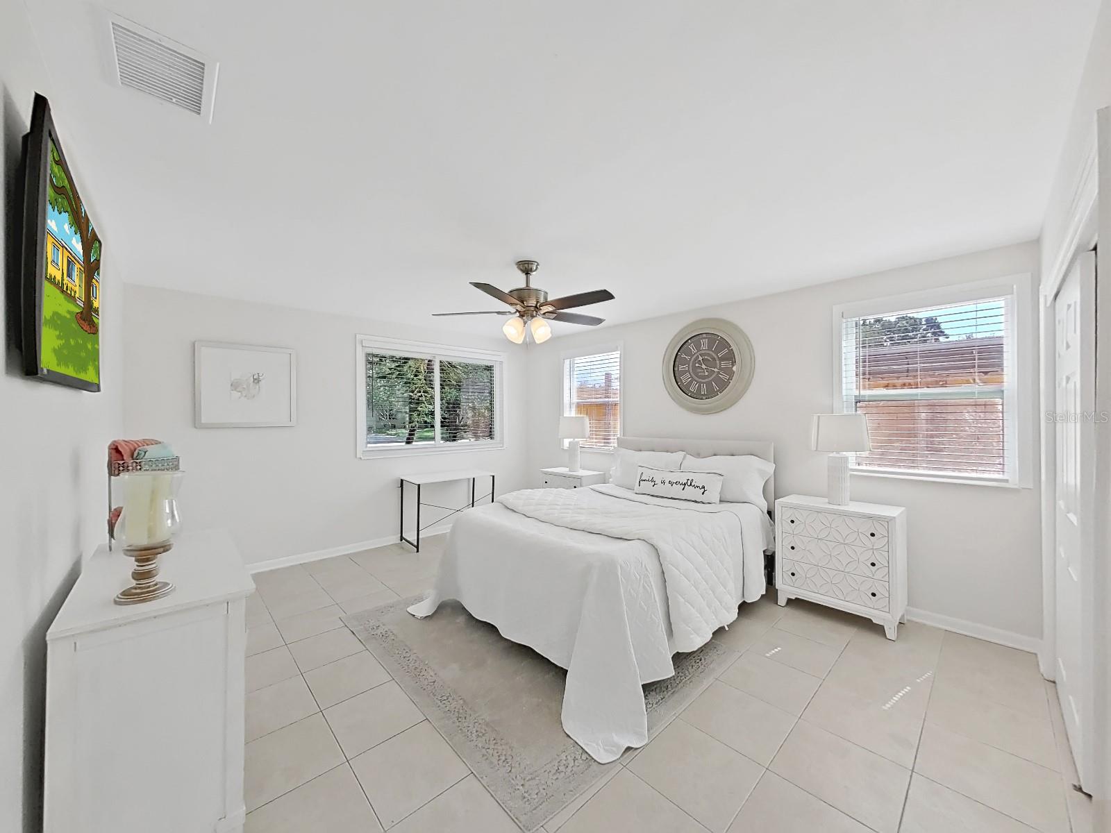 4610 W BAY VILLA AVE, TAMPA, FL, 33611