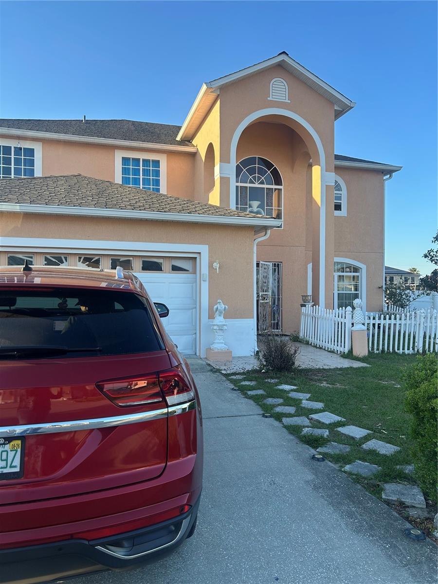 381 ALDERSHOT CT, KISSIMMEE, FL, 34758