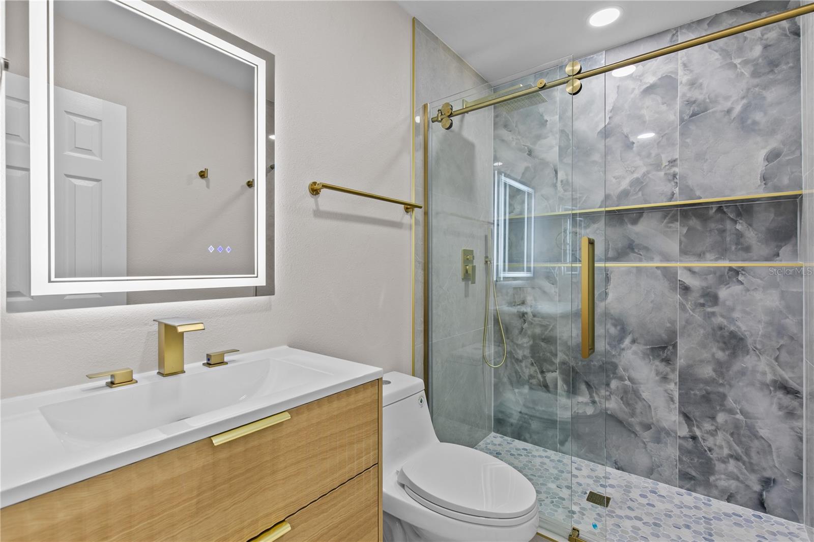 3267 S PENINSULA DR, DAYTONA BEACH, FL, 32118