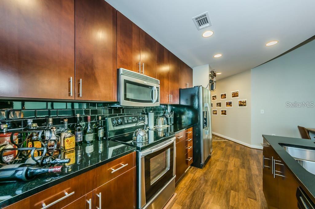 777 N ASHLEY DR #2403, TAMPA, FL, 33602