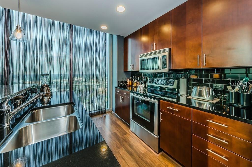 777 N ASHLEY DR #2403, TAMPA, FL, 33602