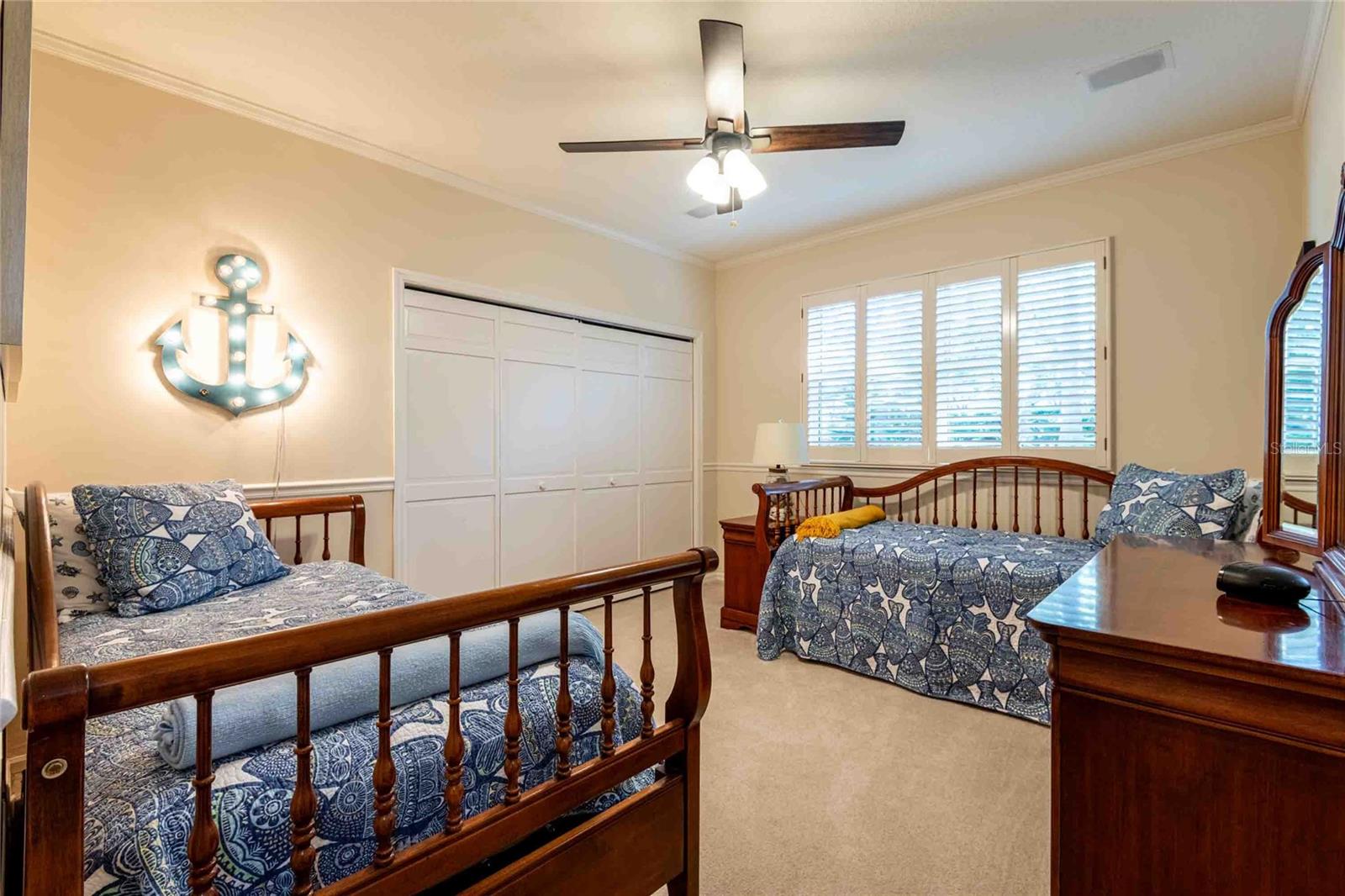 6605 STONINGTON DR N, TAMPA, FL, 33647