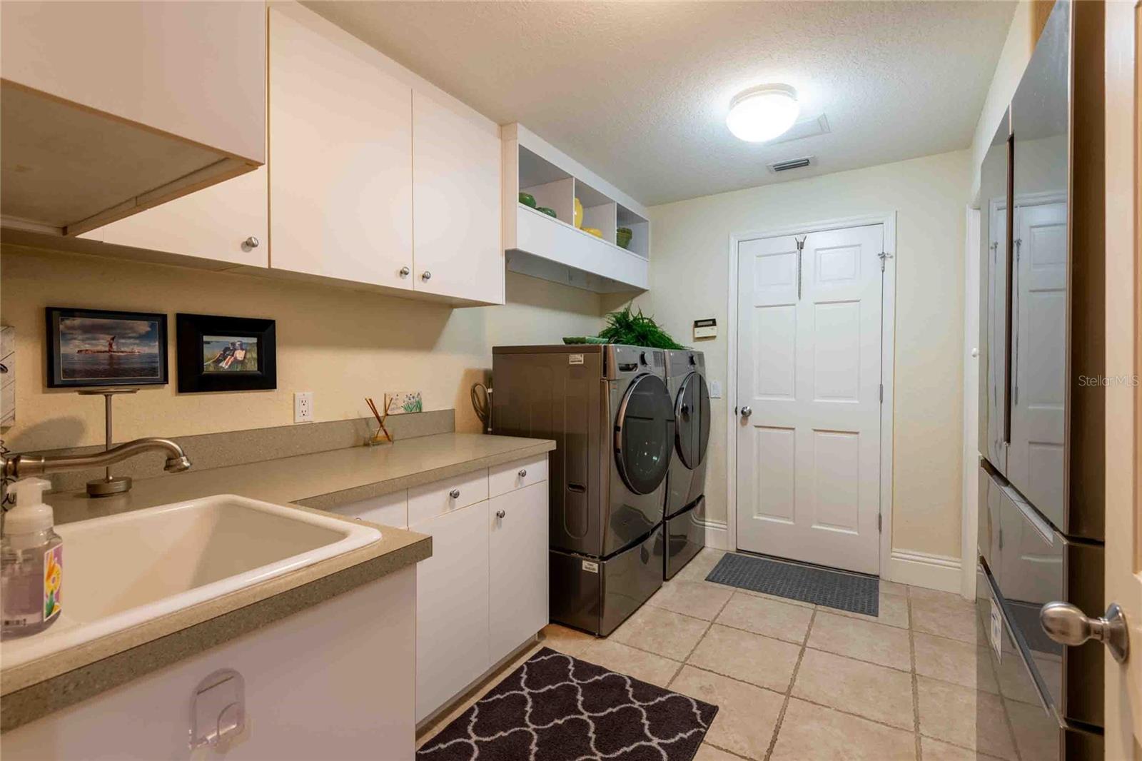 6605 STONINGTON DR N, TAMPA, FL, 33647