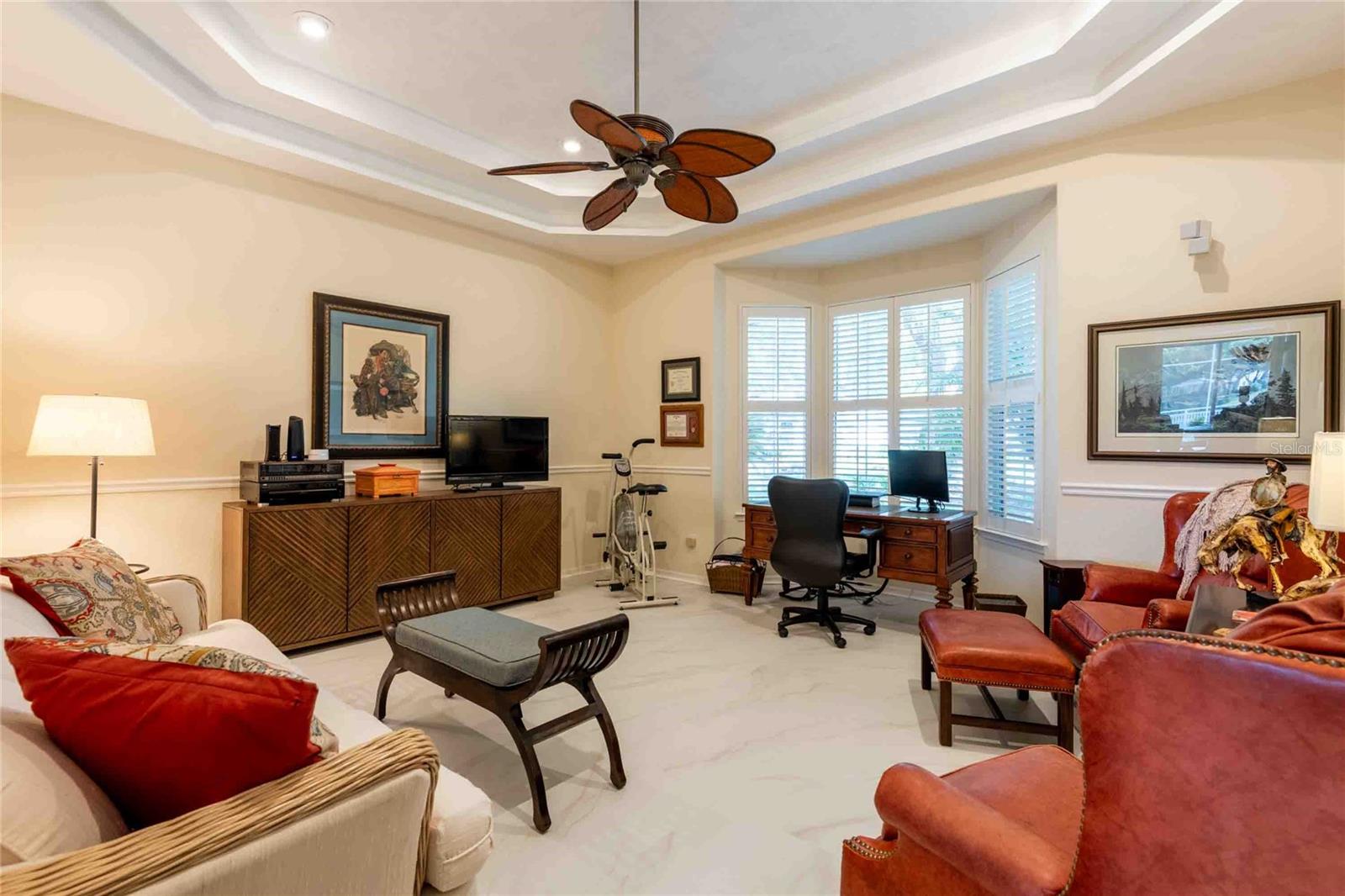 6605 STONINGTON DR N, TAMPA, FL, 33647