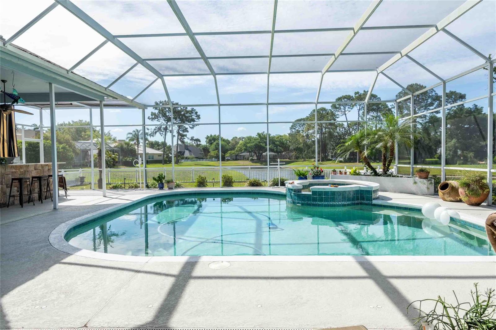 6605 STONINGTON DR N, TAMPA, FL, 33647