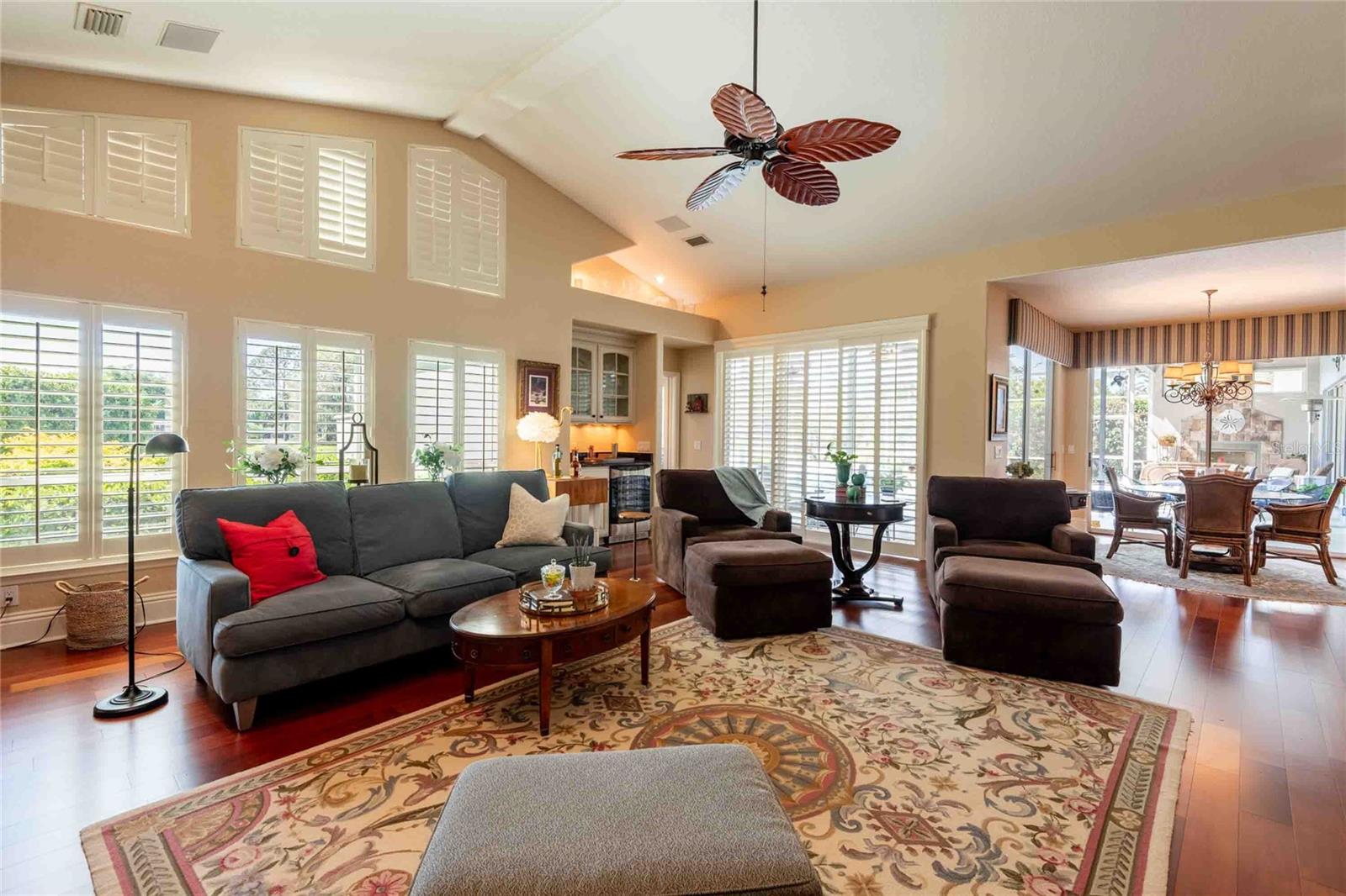 6605 STONINGTON DR N, TAMPA, FL, 33647