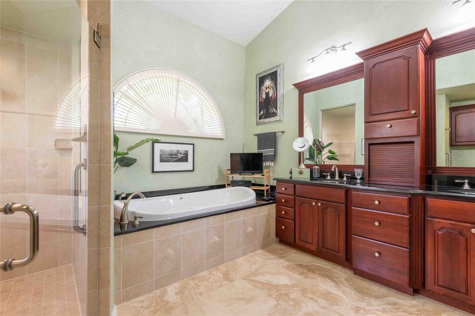 6605 STONINGTON DR N, TAMPA, FL, 33647