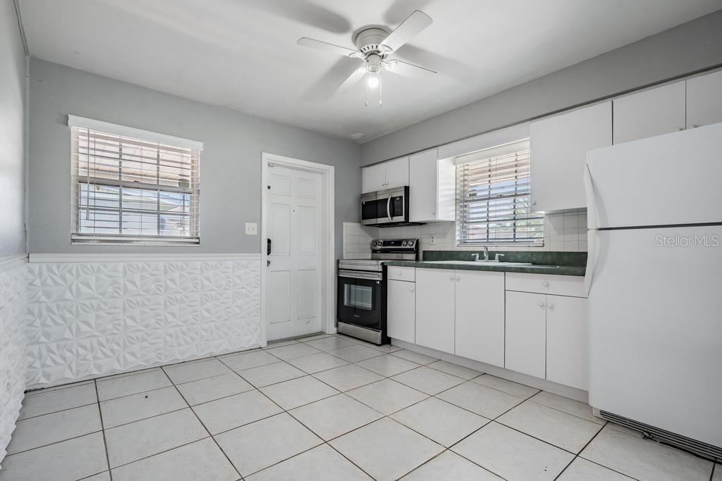 2709 W ABDELLA ST, TAMPA, FL, 33607