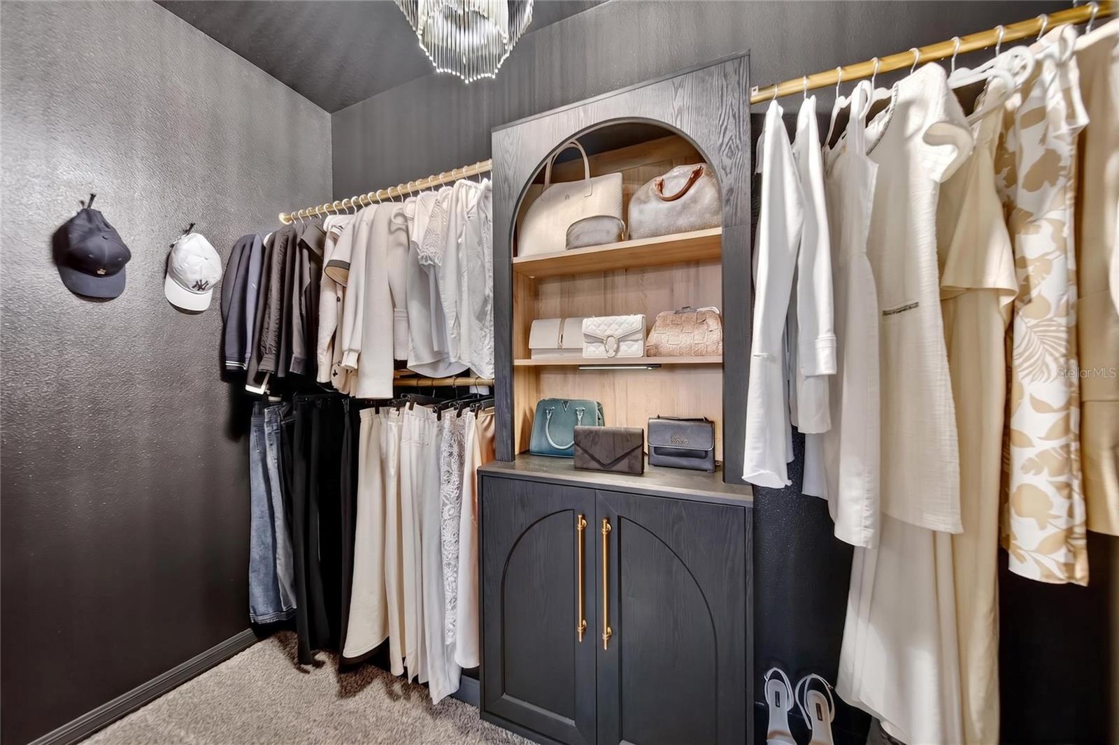 1256 OAK VALLEY DR, AUBURNDALE, FL, 33823