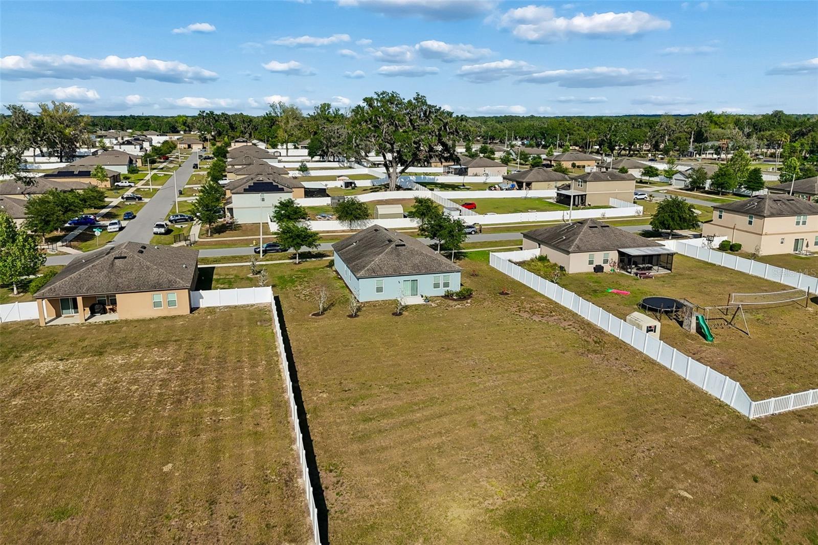 705 GARDEN OAKS SQ, SEFFNER, FL, 33584