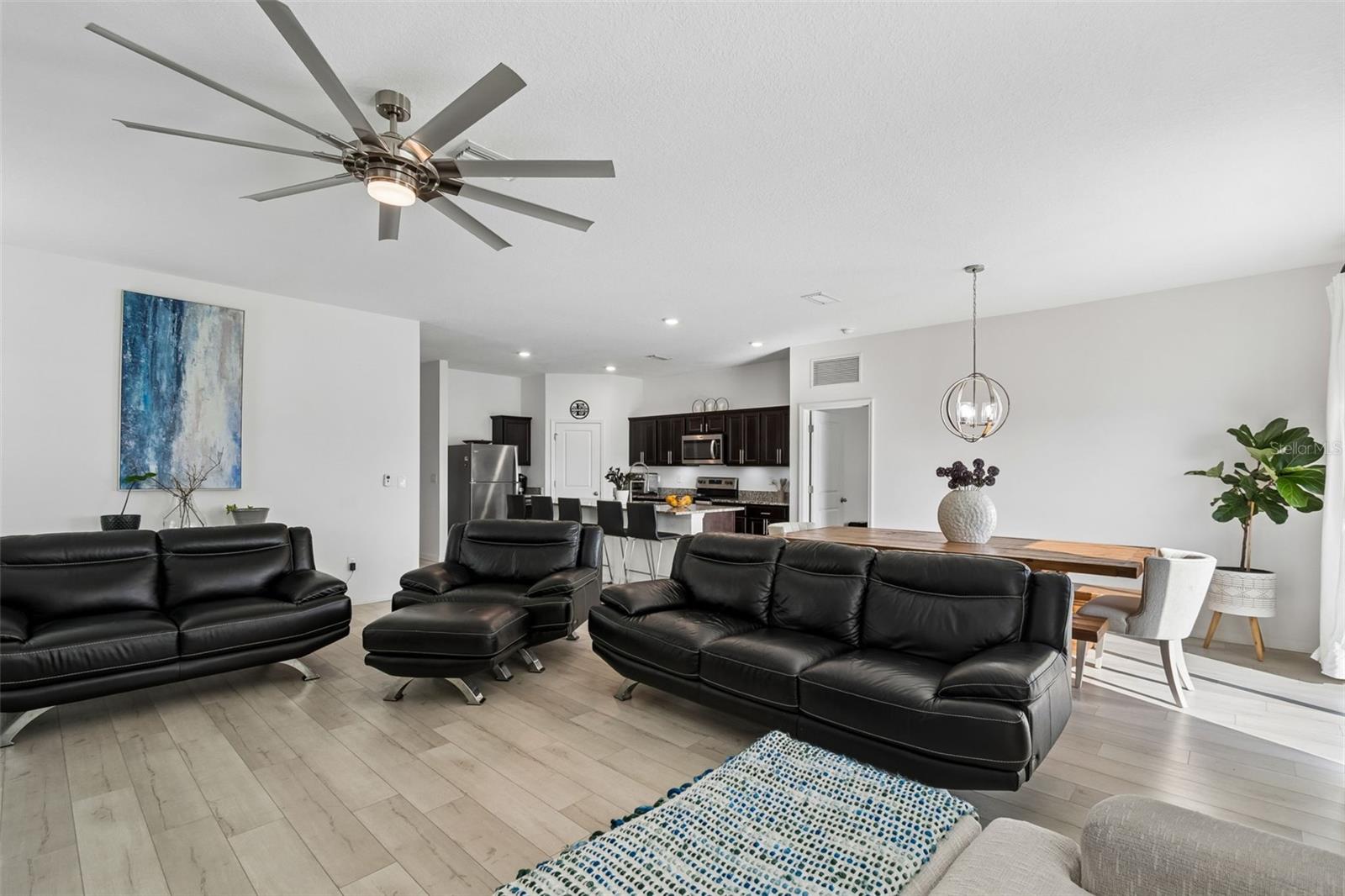 705 GARDEN OAKS SQ, SEFFNER, FL, 33584