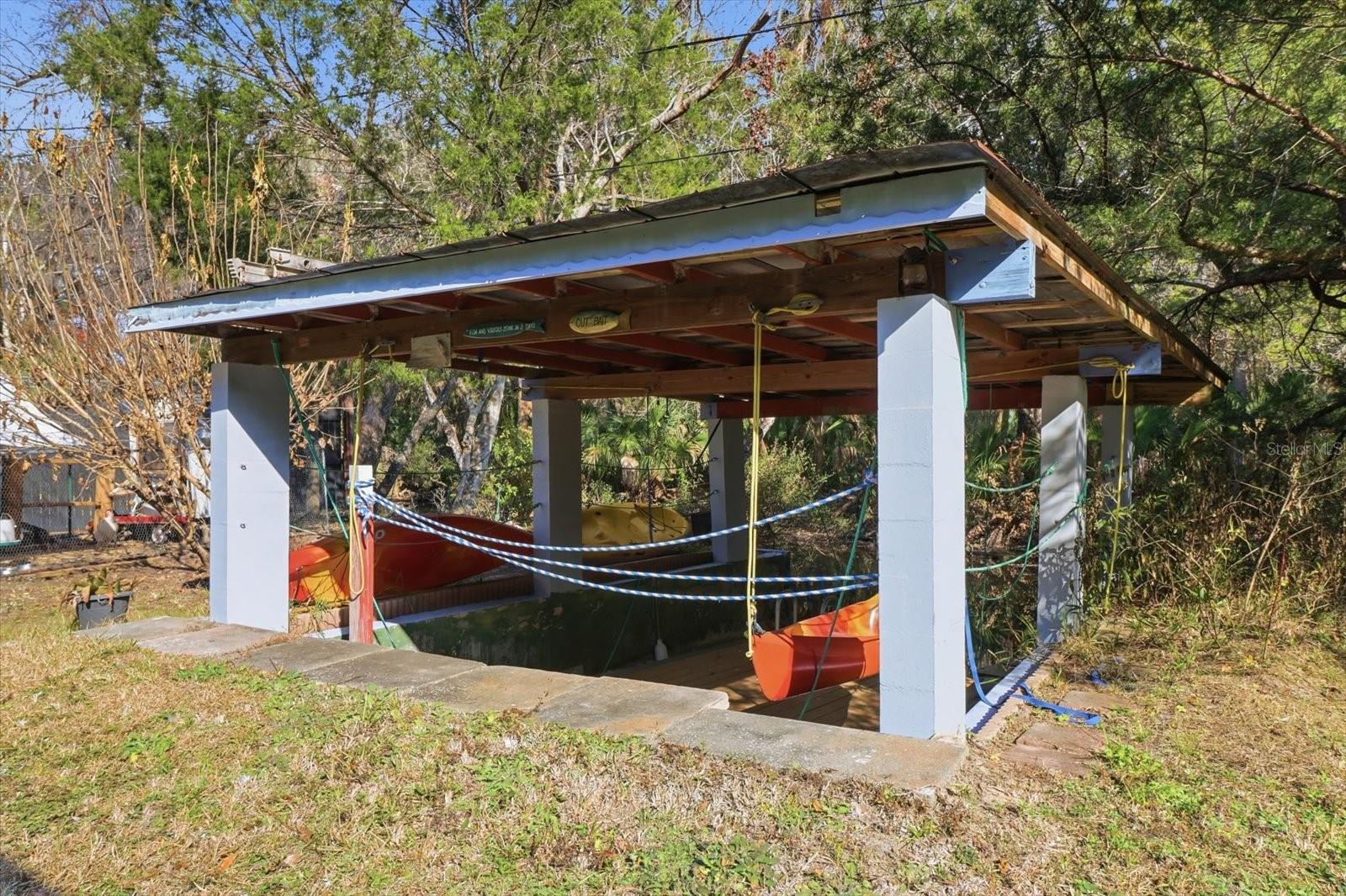 8896 W WHITE DOGWOOD DR, HOMOSASSA, FL, 34448