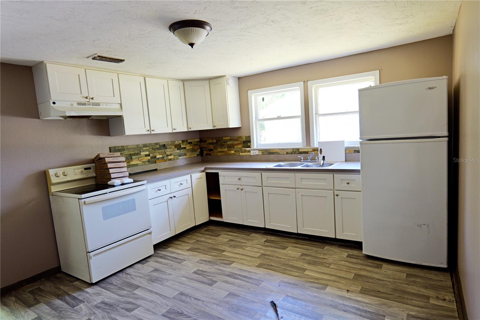 3124 9TH ST E, BRADENTON, FL, 34208