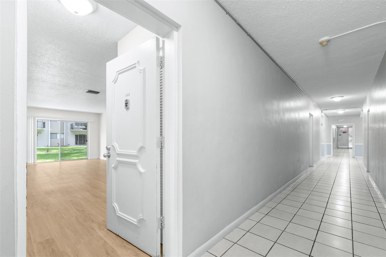 4606 W GRAY ST #107, TAMPA, FL, 33609