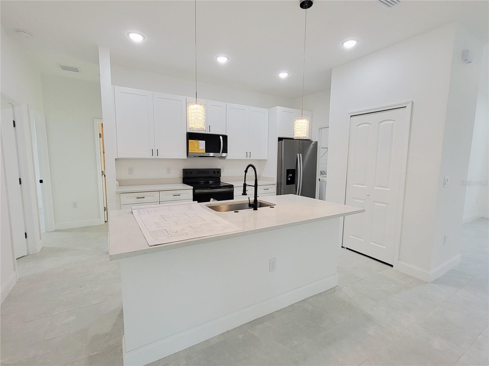 415 TONKLIN RD SW, PALM BAY, FL, 32908