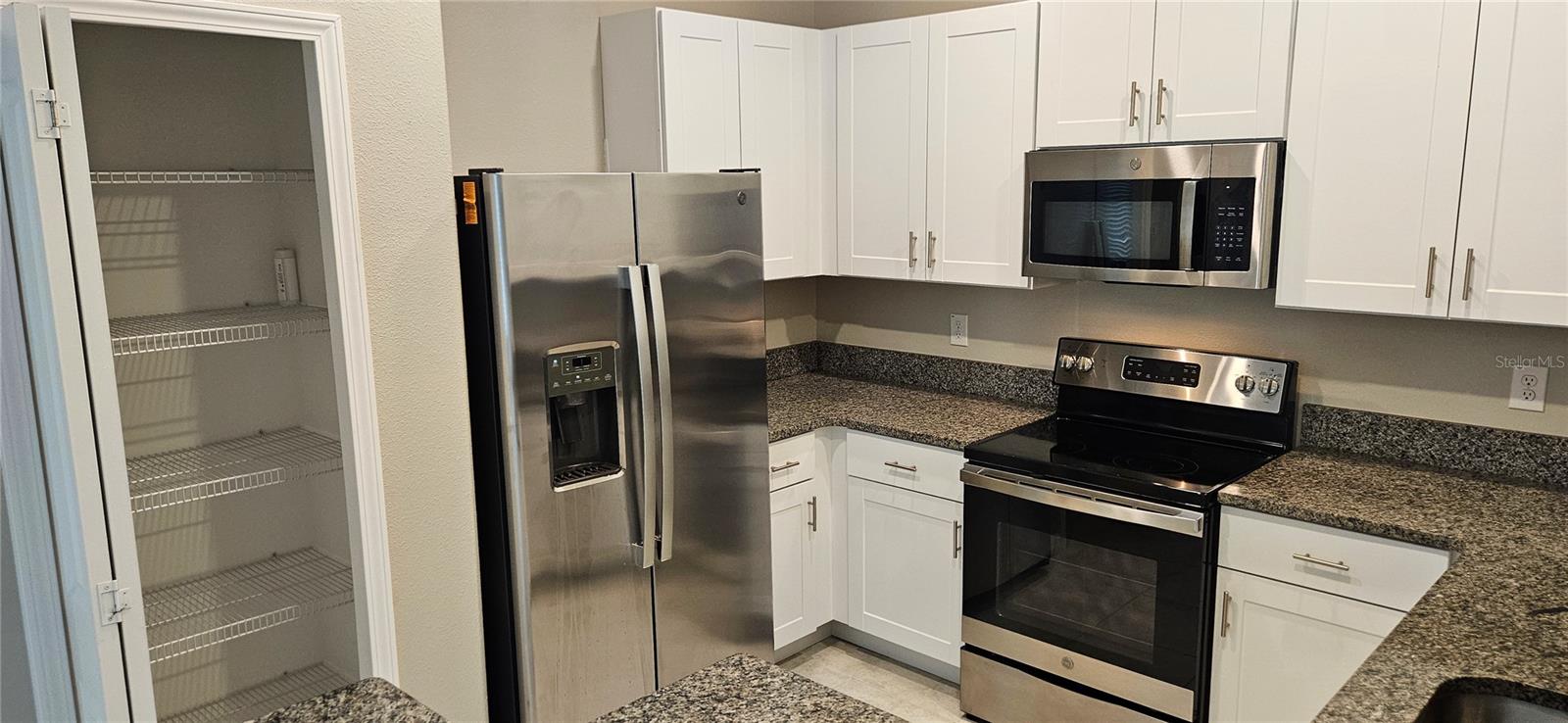 13475 CREST LAKE DR, HUDSON, FL, 34669