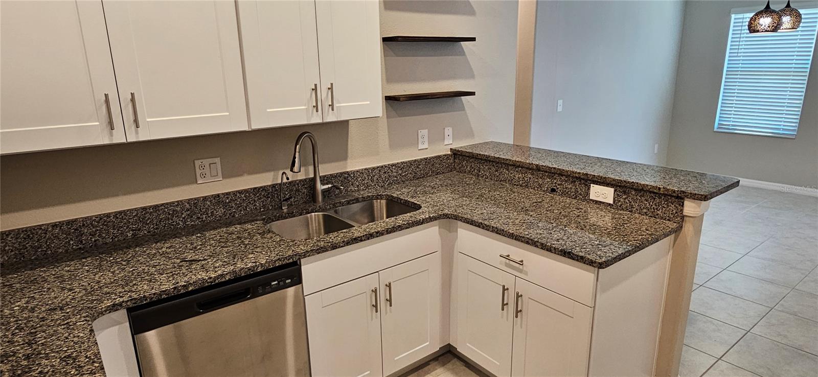 13475 CREST LAKE DR, HUDSON, FL, 34669