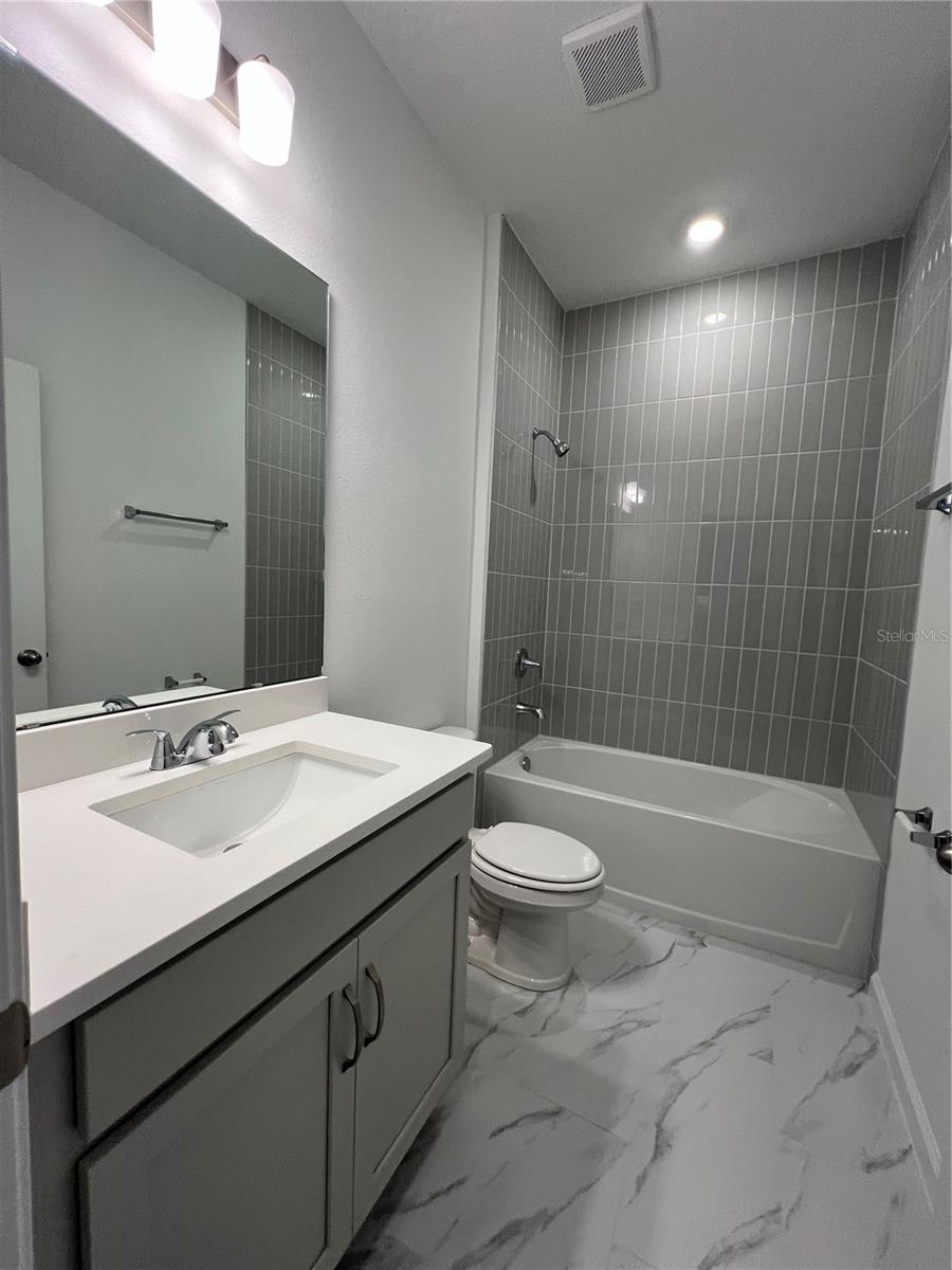 2367 JUNIPER BERRY DR, MINNEOLA, FL, 34715