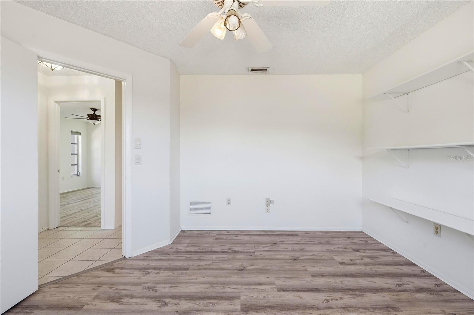 290 MOUNT VERNON DR, VENICE, FL, 34293