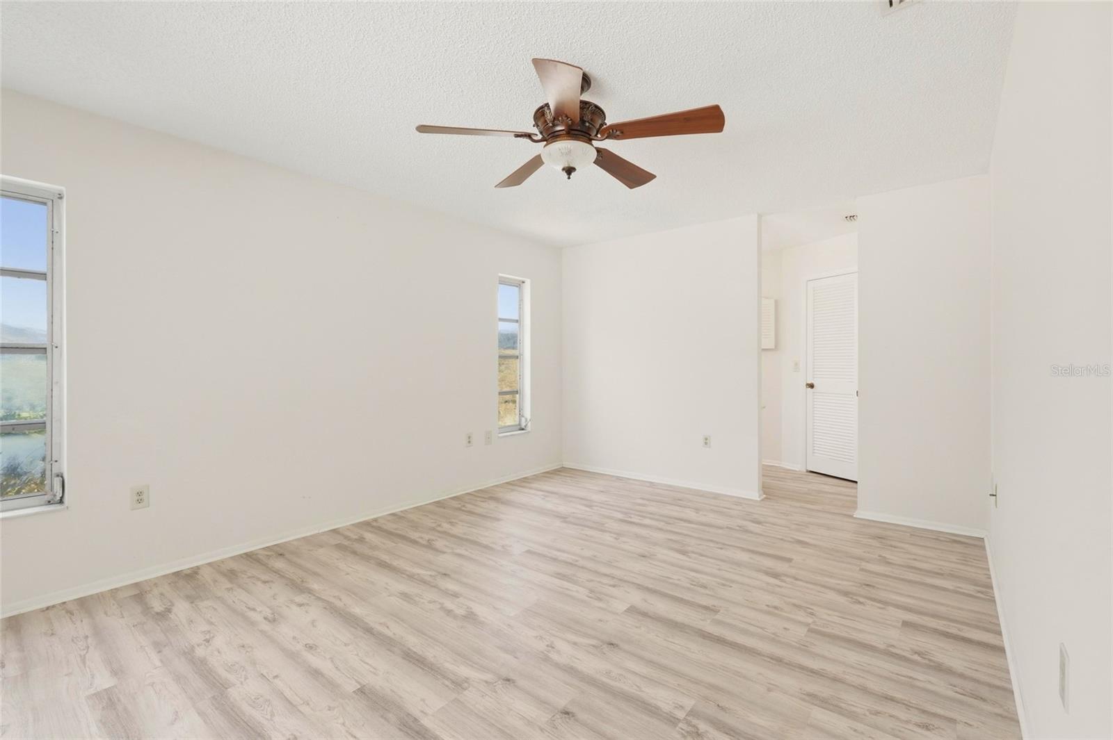 290 MOUNT VERNON DR, VENICE, FL, 34293