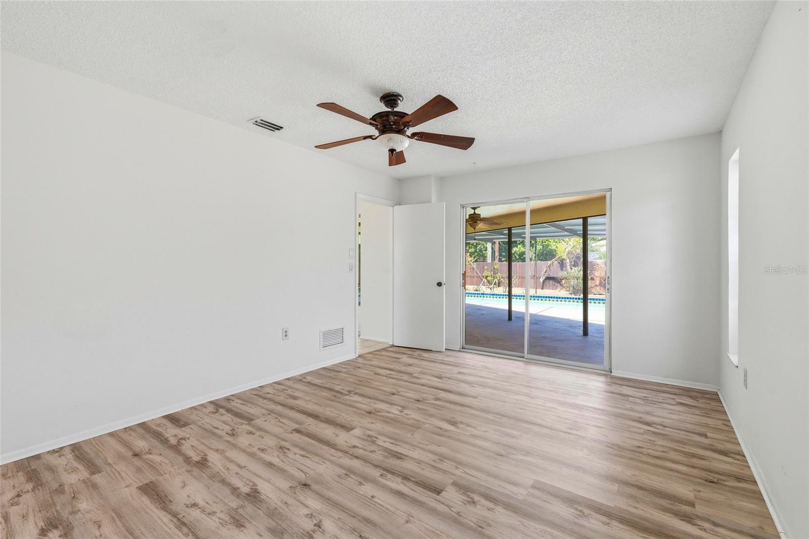 290 MOUNT VERNON DR, VENICE, FL, 34293