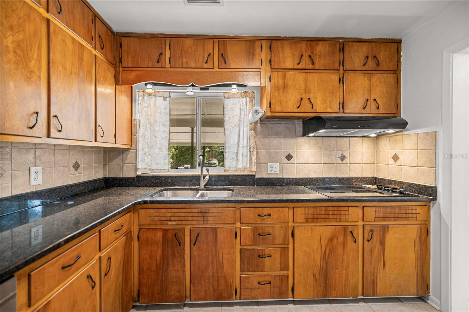 2620 NW 11TH AVE, GAINESVILLE, FL, 32605