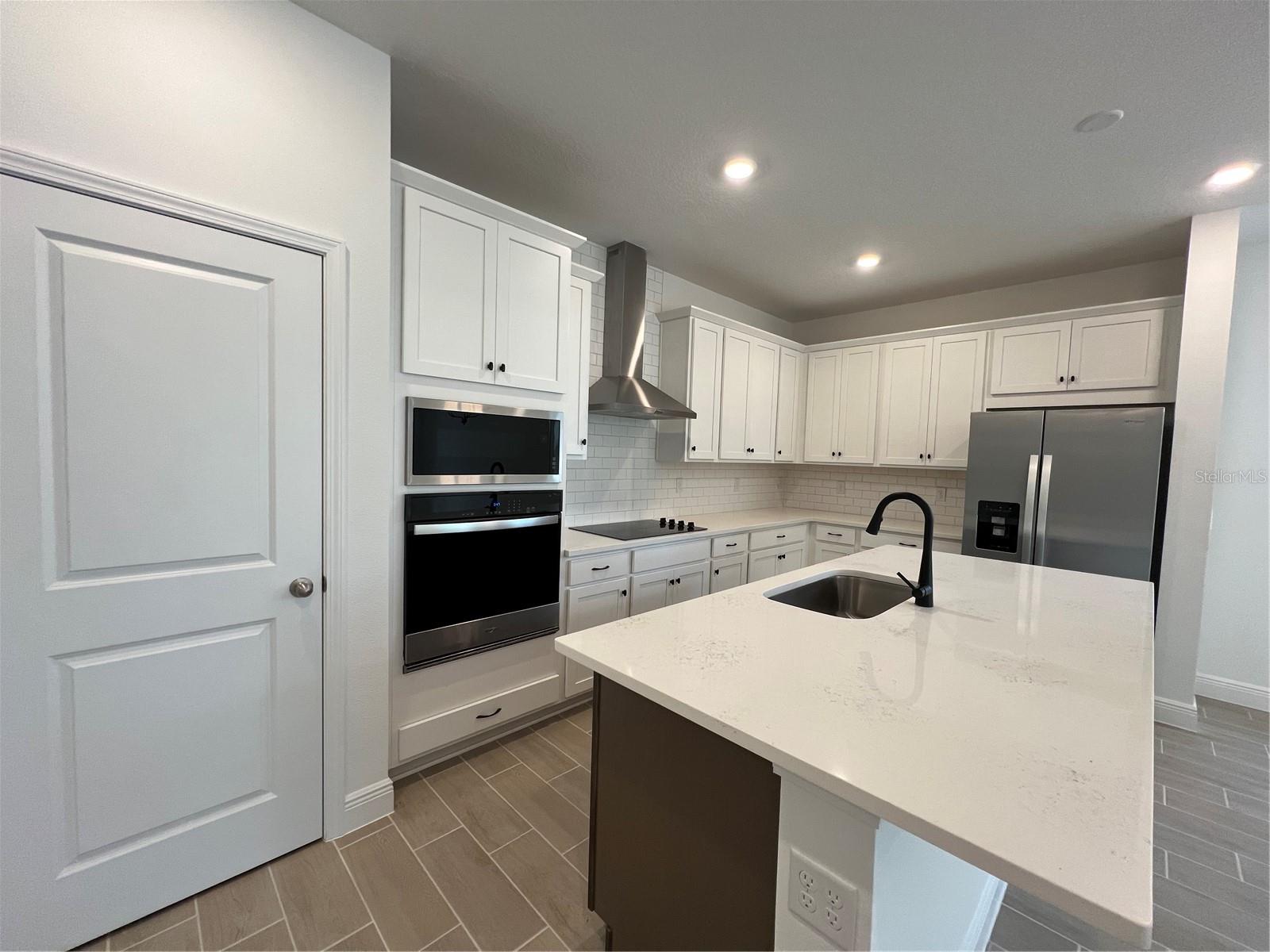 2213 JUNIPER BERRY AVE, MINNEOLA, FL, 34715