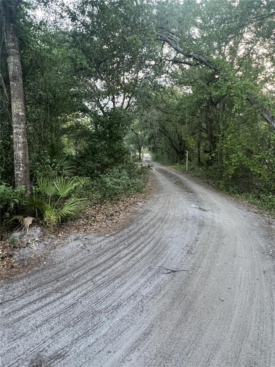 27137 MILLER RD, DADE CITY, FL, 33525