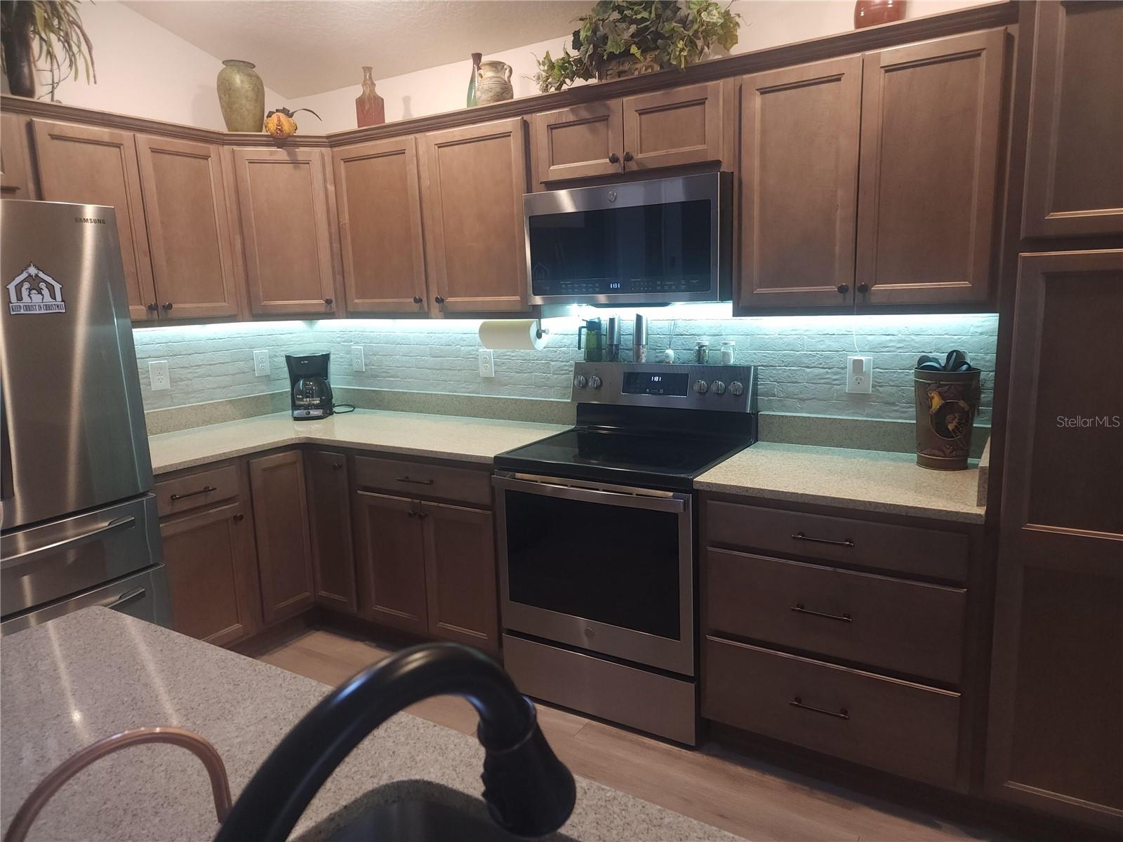 7591 MERGAERT LN, MIDDLETON, FL, 34762