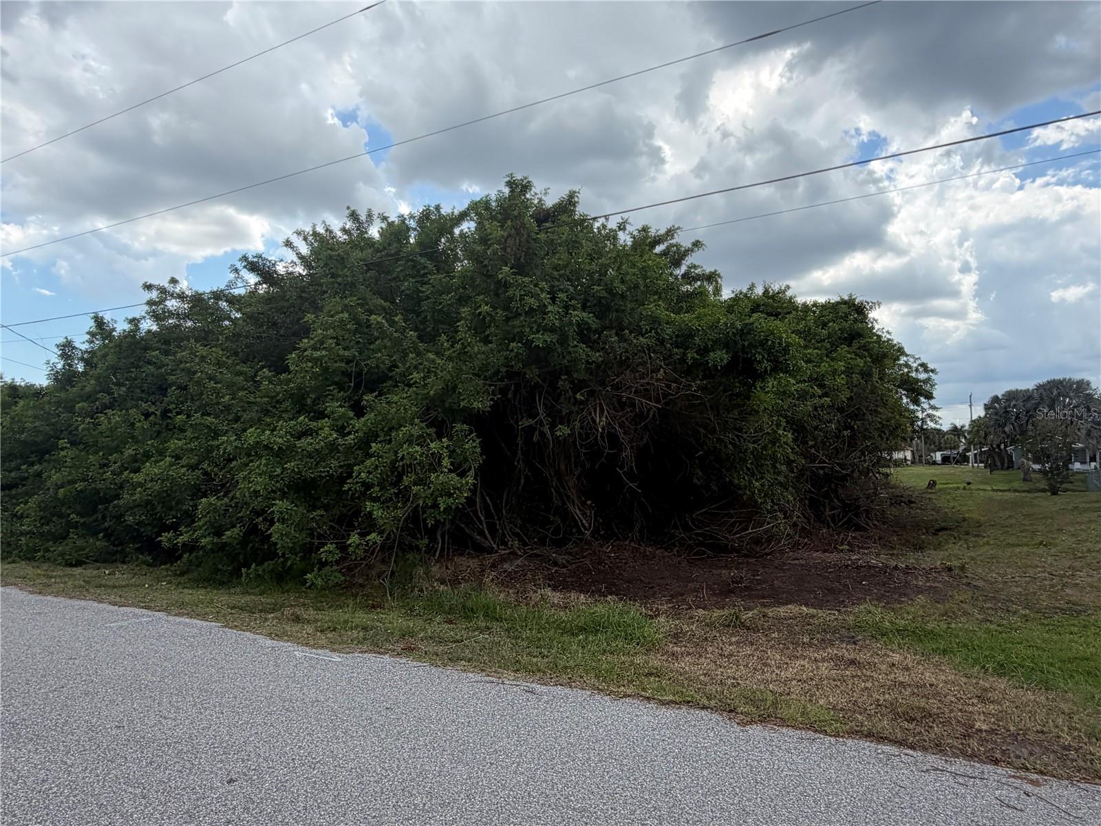 379 VICEROY TER, PORT CHARLOTTE, FL, 33954