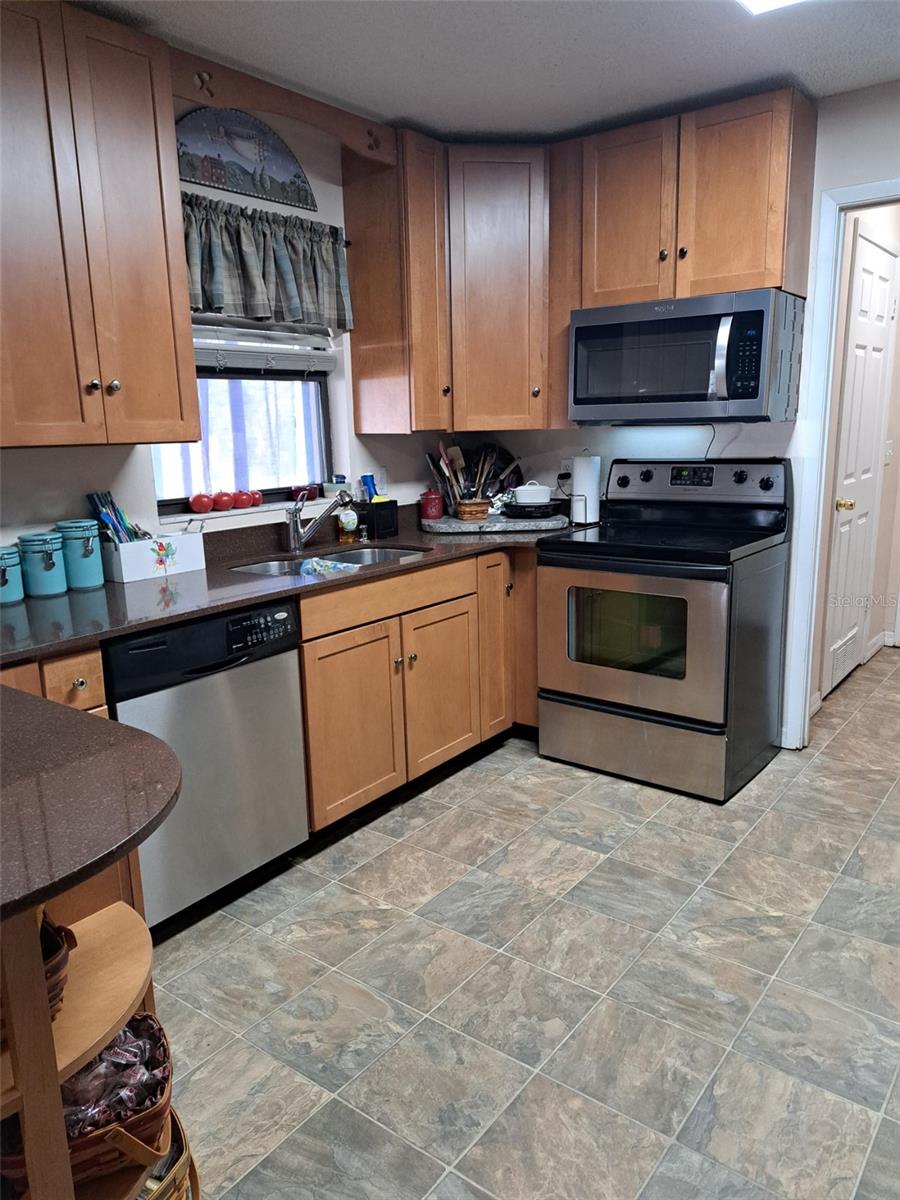 11301 HUGGINS ST, LEESBURG, FL, 34788