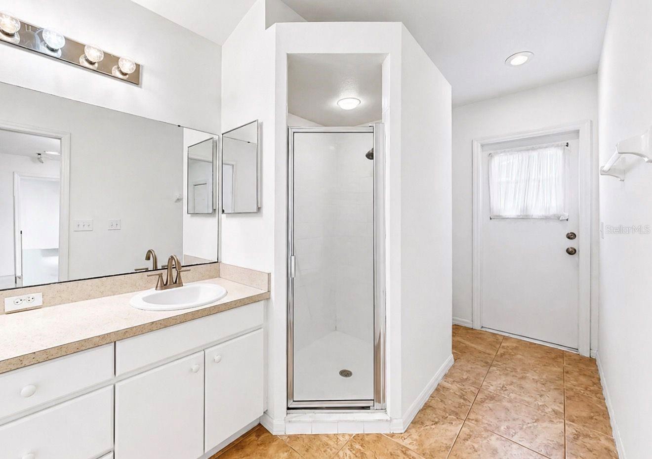 10725 DEEPBROOK DR, RIVERVIEW, FL, 33569