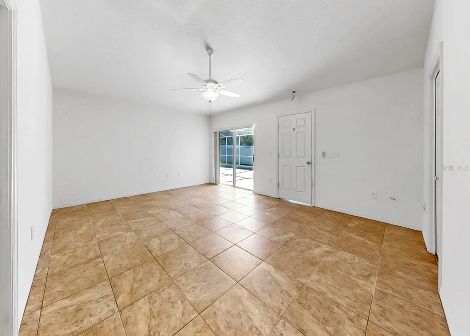 10725 DEEPBROOK DR, RIVERVIEW, FL, 33569