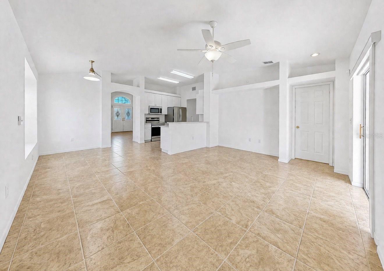 10725 DEEPBROOK DR, RIVERVIEW, FL, 33569