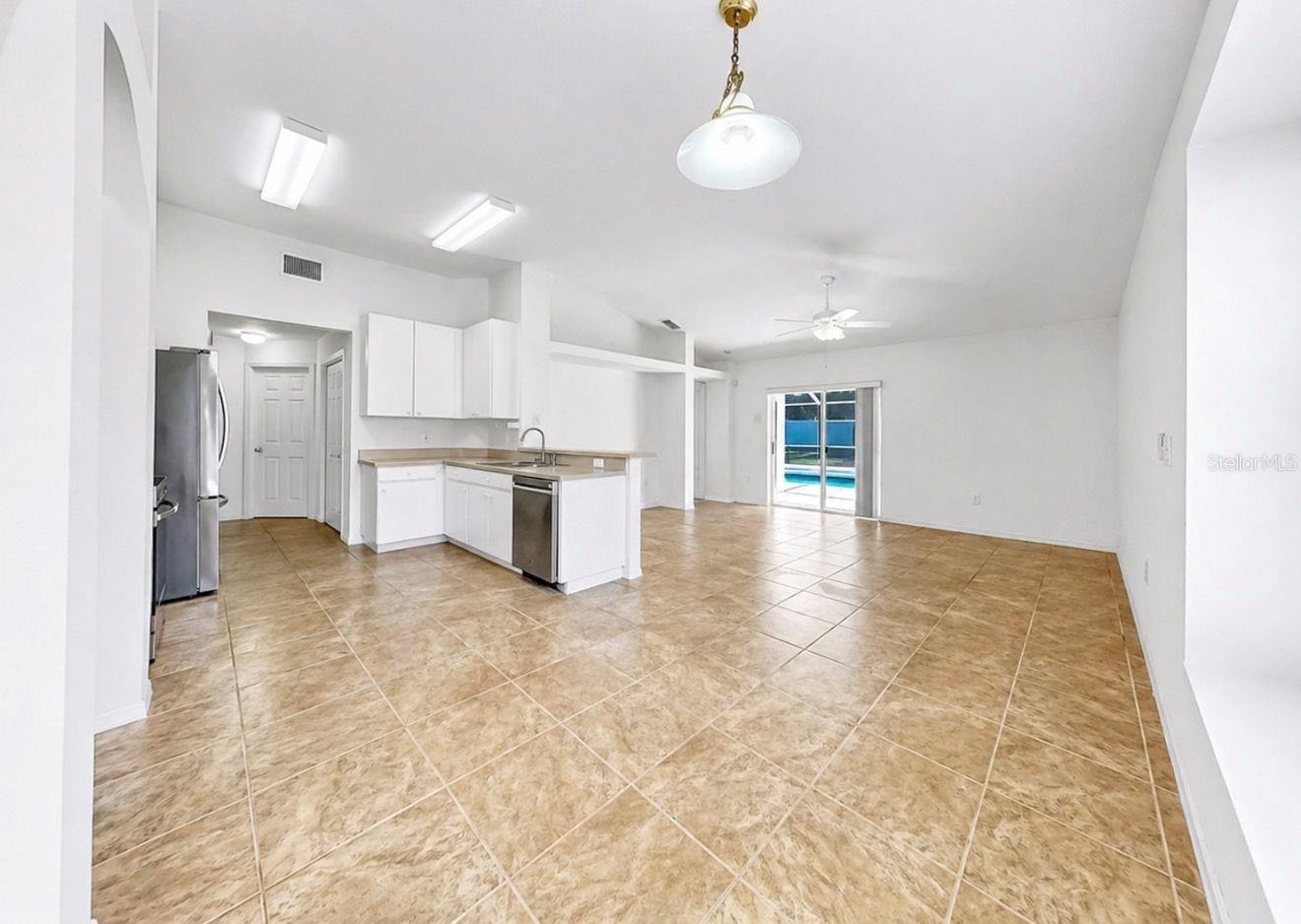 10725 DEEPBROOK DR, RIVERVIEW, FL, 33569