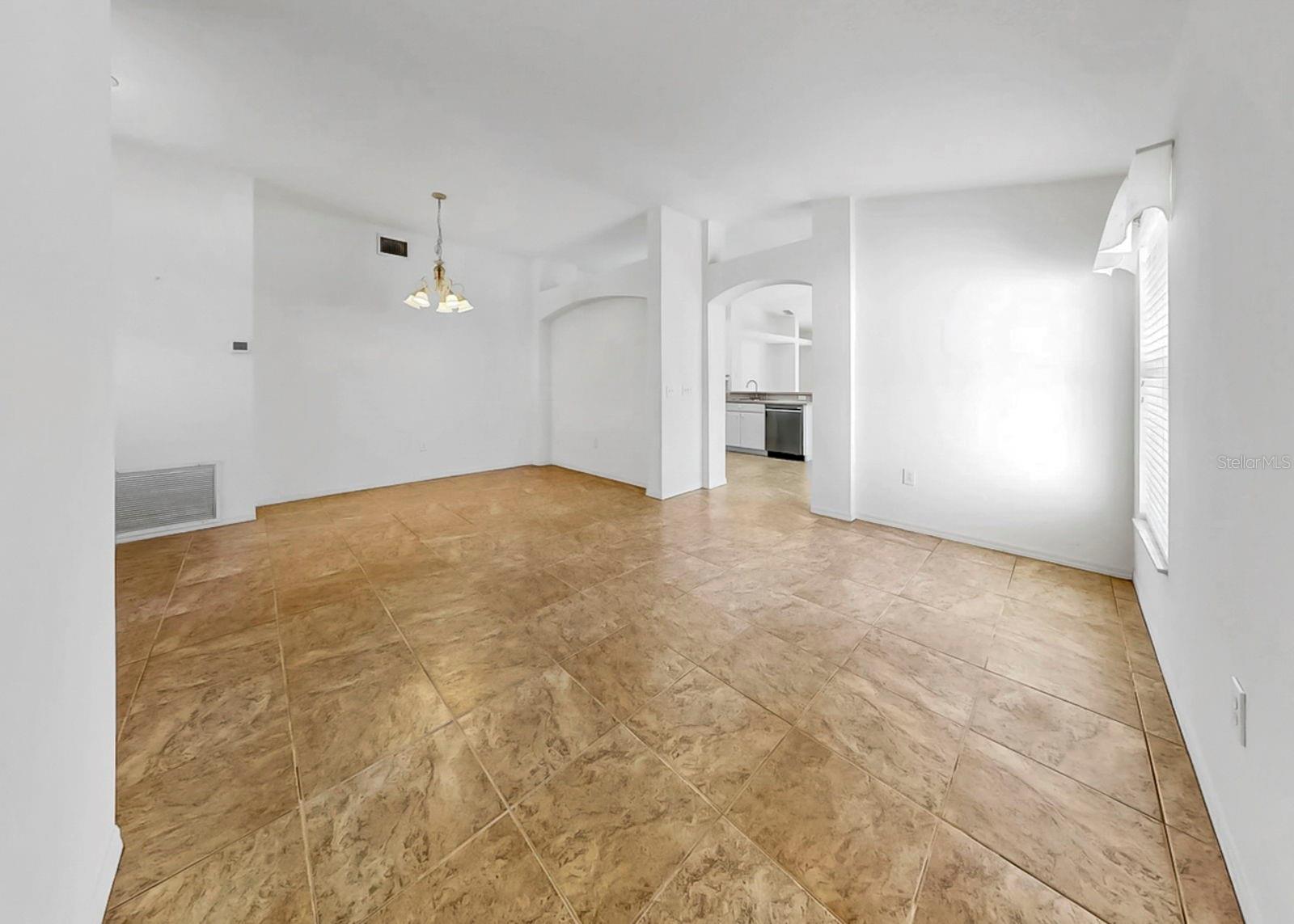 10725 DEEPBROOK DR, RIVERVIEW, FL, 33569