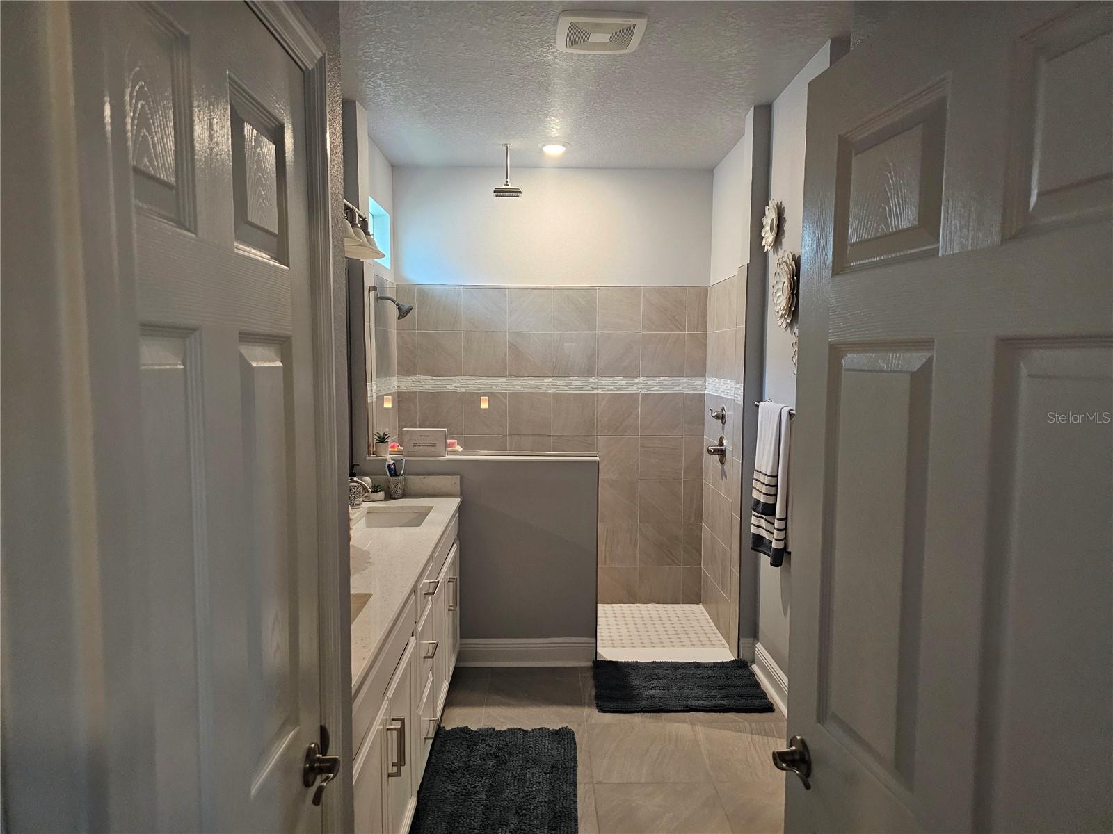 3618 PERSIMMON PARK DR, WESLEY CHAPEL, FL, 33543