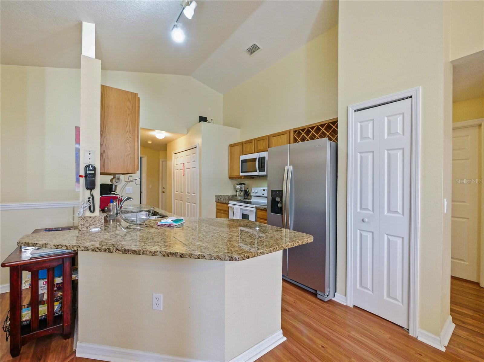 160 HIGH POINT DR, DAVENPORT, FL, 33837