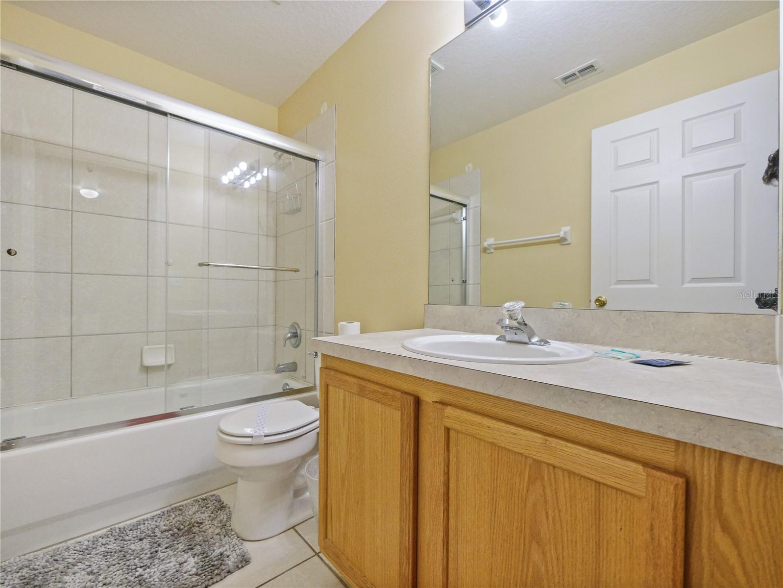 160 HIGH POINT DR, DAVENPORT, FL, 33837