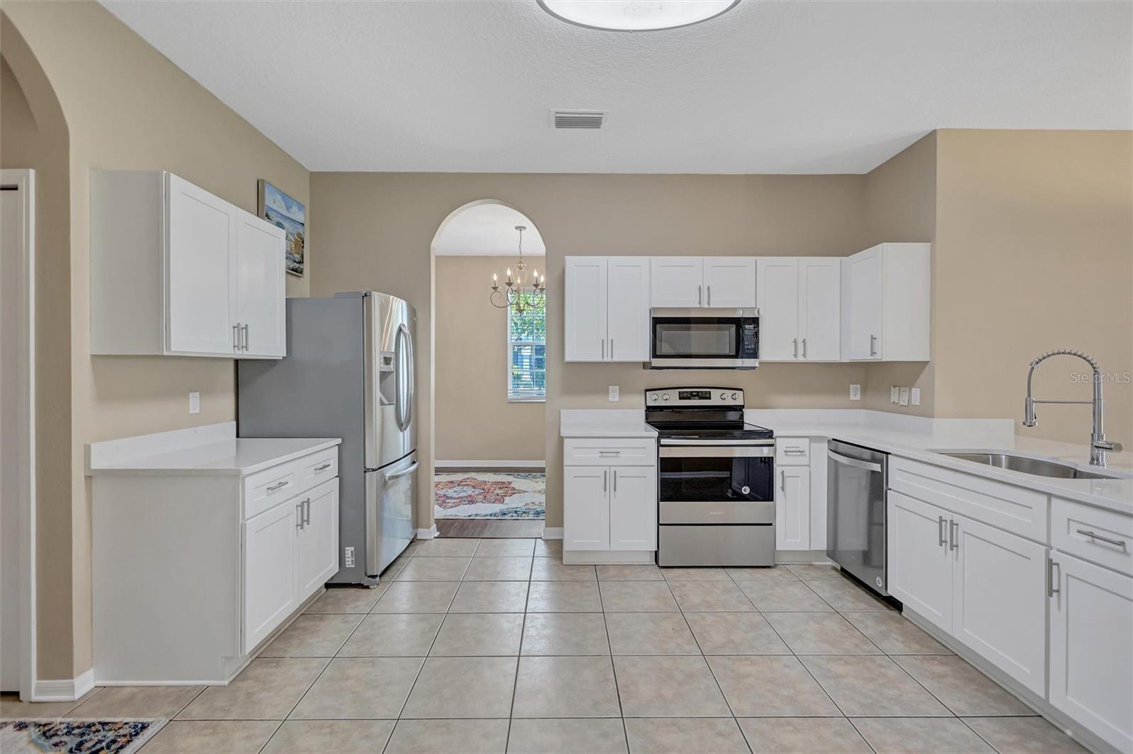 2604 DAKOTA ROCK DR, RUSKIN, FL, 33570