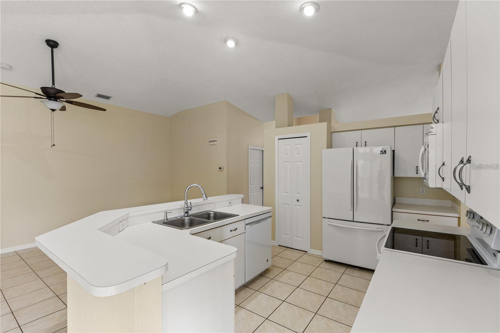 3915 FONSICA AVE, NORTH PORT, FL, 34286