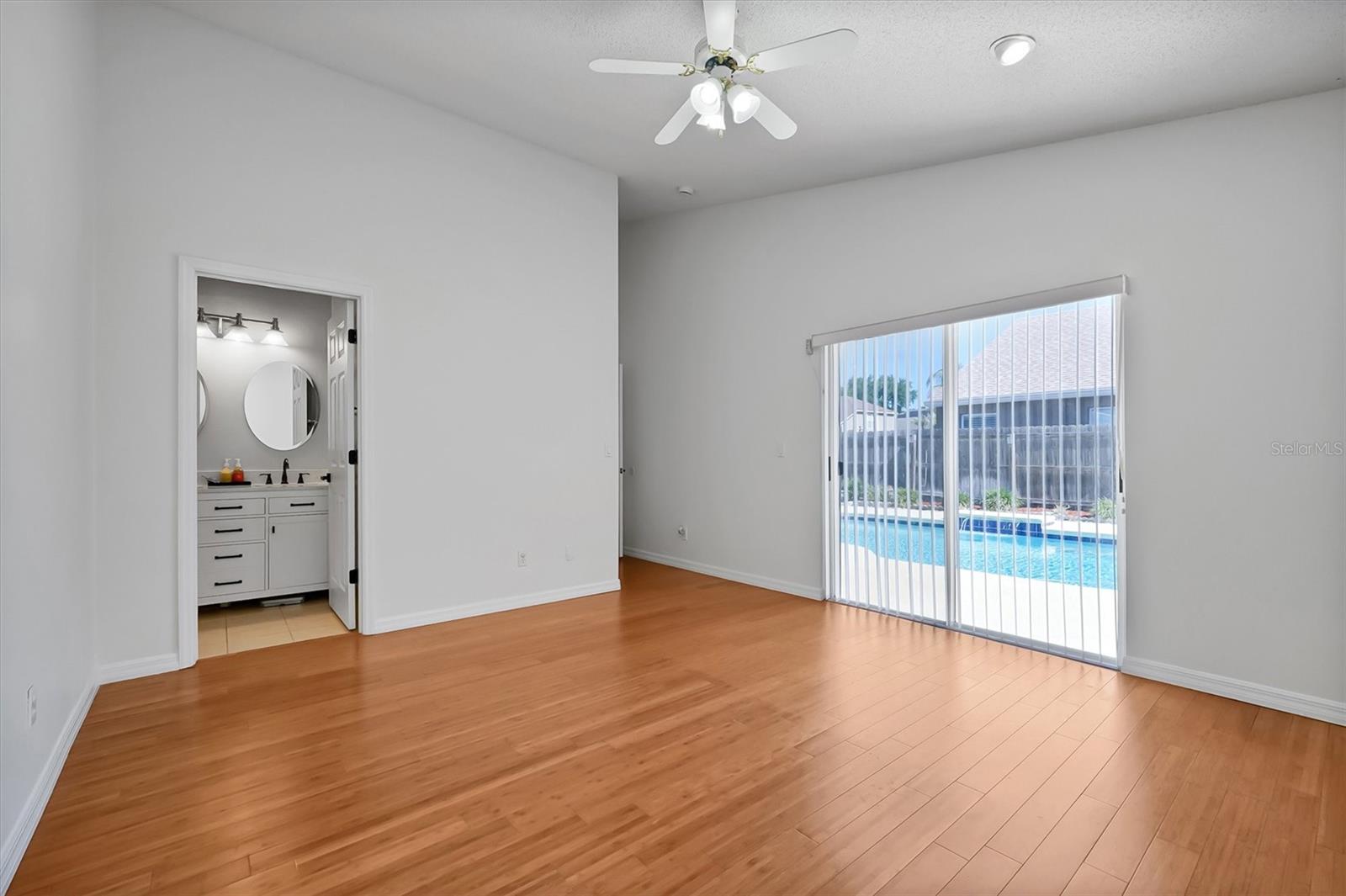 1361 HOLLY GLEN RUN, APOPKA, FL, 32703
