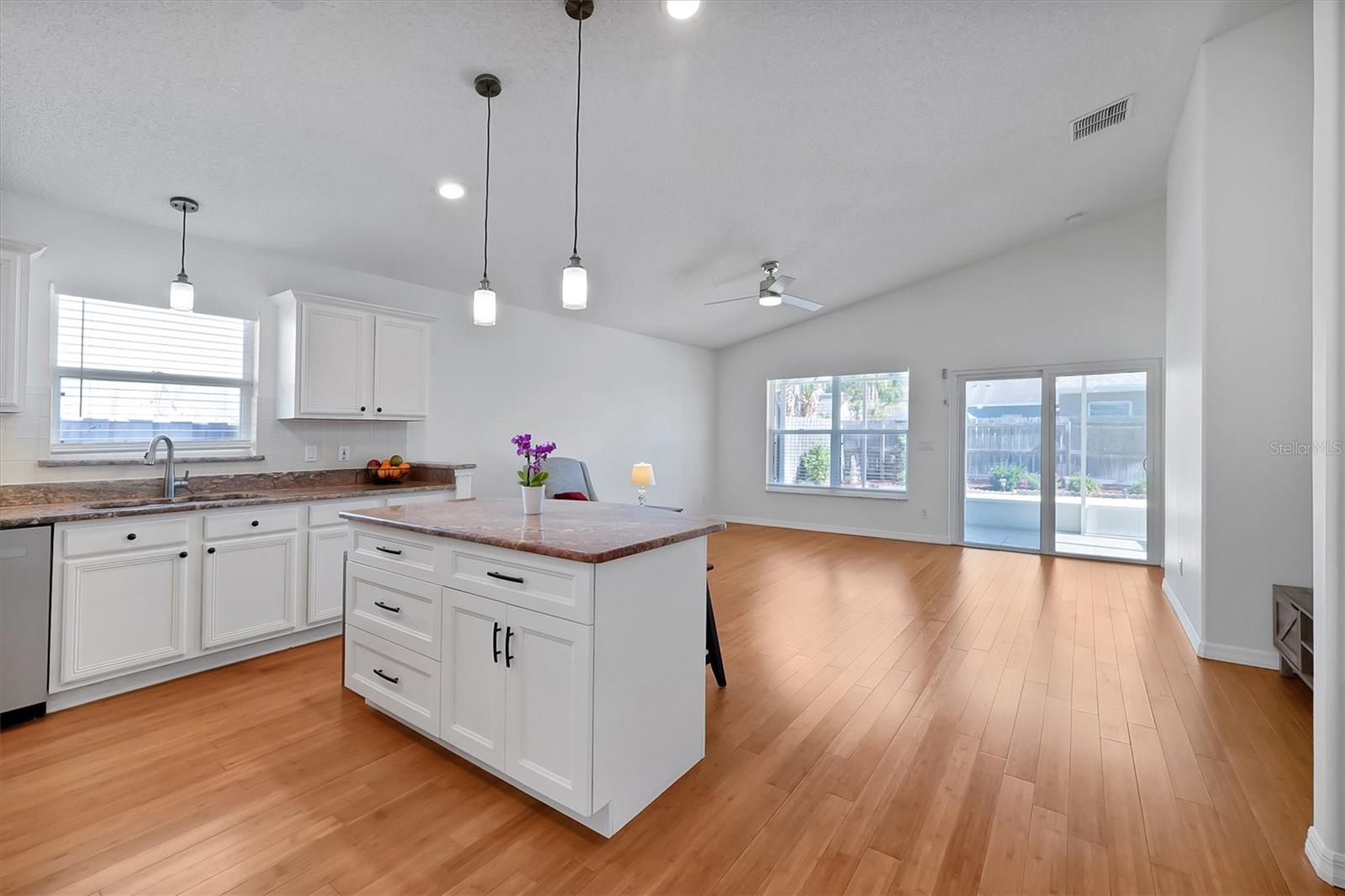 1361 HOLLY GLEN RUN, APOPKA, FL, 32703