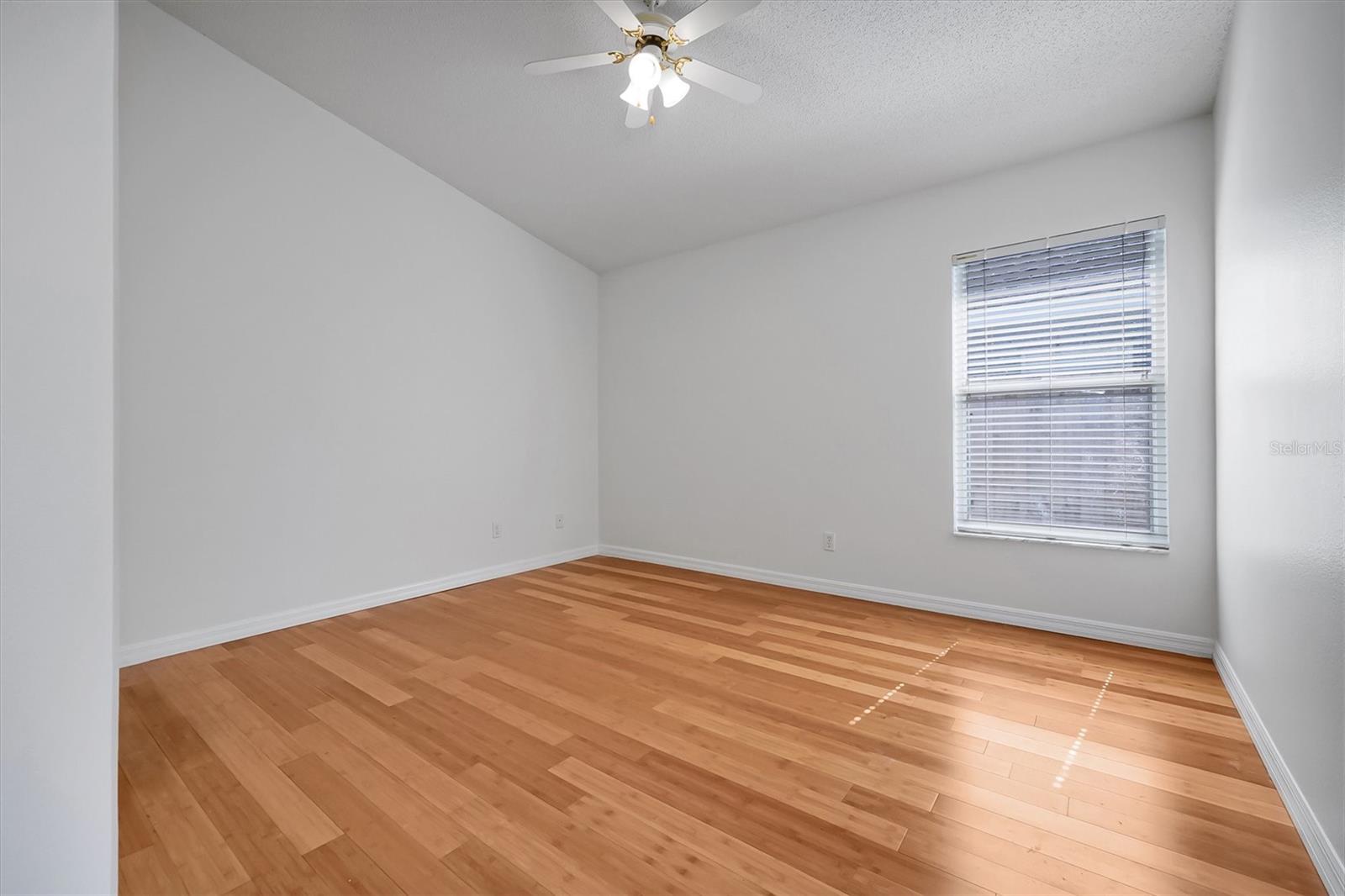 1361 HOLLY GLEN RUN, APOPKA, FL, 32703
