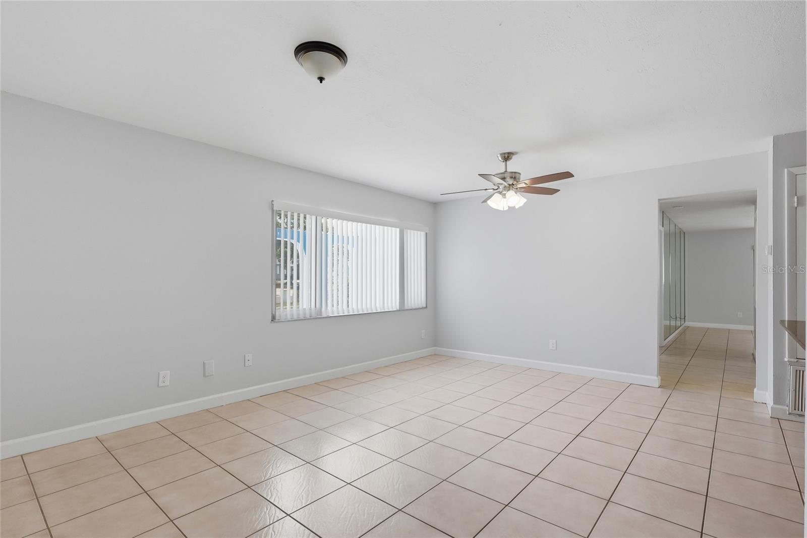 1114 ESTATEWOOD DR, BRANDON, FL, 33510