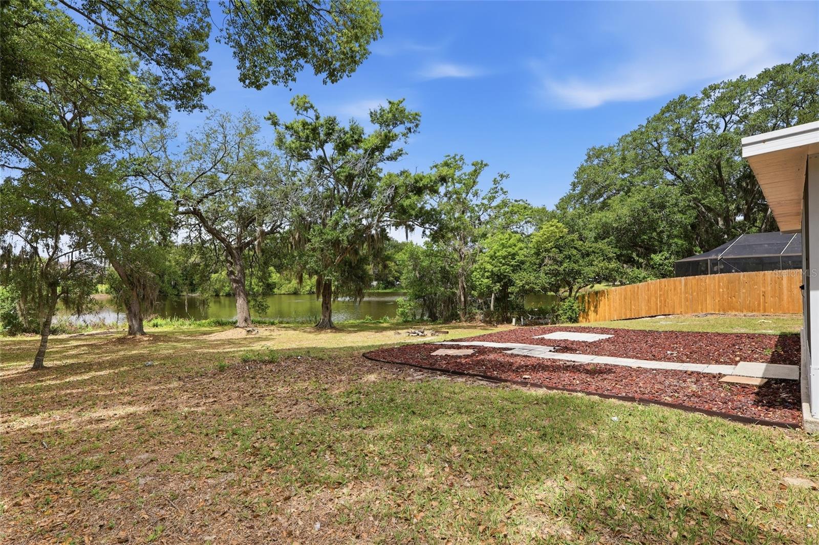 1114 ESTATEWOOD DR, BRANDON, FL, 33510